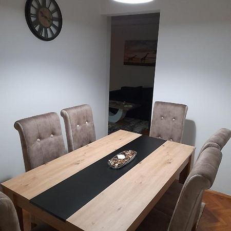 Holiday Apartaments 2 Ниш Экстерьер фото