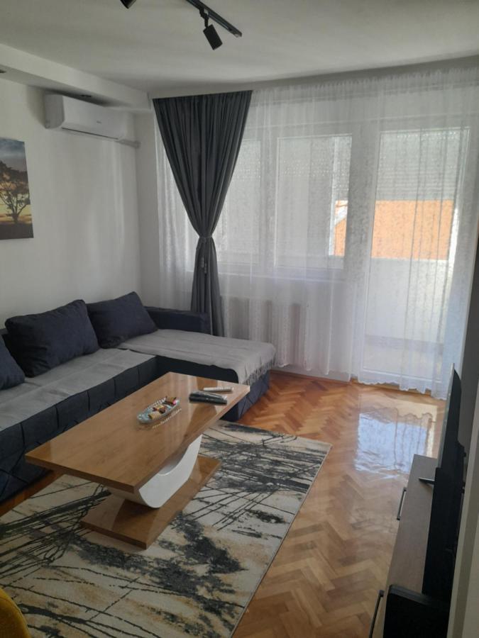Holiday Apartaments 2 Ниш Экстерьер фото