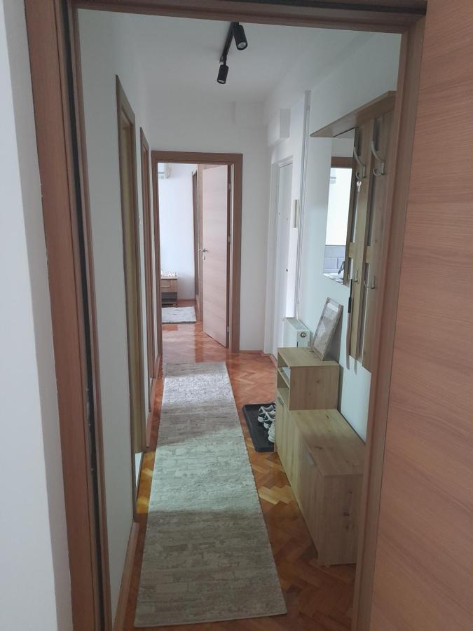 Holiday Apartaments 2 Ниш Экстерьер фото